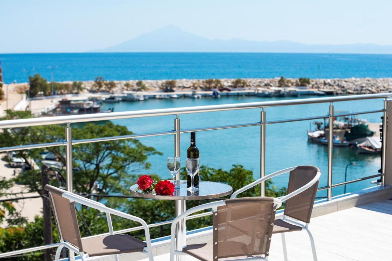 Star Bay Luxury Aparthotel Limenaria  Exteriör bild
